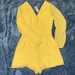 Charming Charlie Chiffon Yellow Romper💛